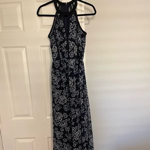 Lulu’s Maxi Dress - Floral